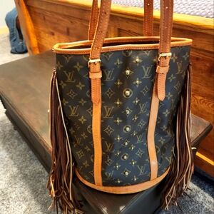 Louis Vuitton bucket purse from Vintage Boho Bags!!